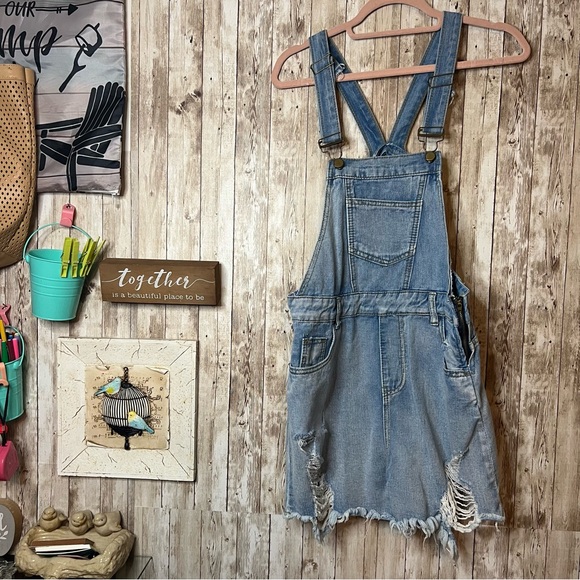 SHEIN medium wash Denim Distressed Overalls size Large. - Picture 1 of 4